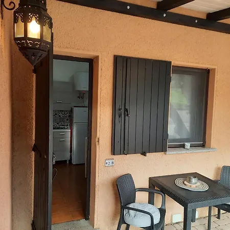 公寓 Sardinien Am 雷纳马约勒